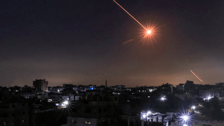 Irã ataca base da OTAN com armas nucleares americanas na Turquia pela terceira vez