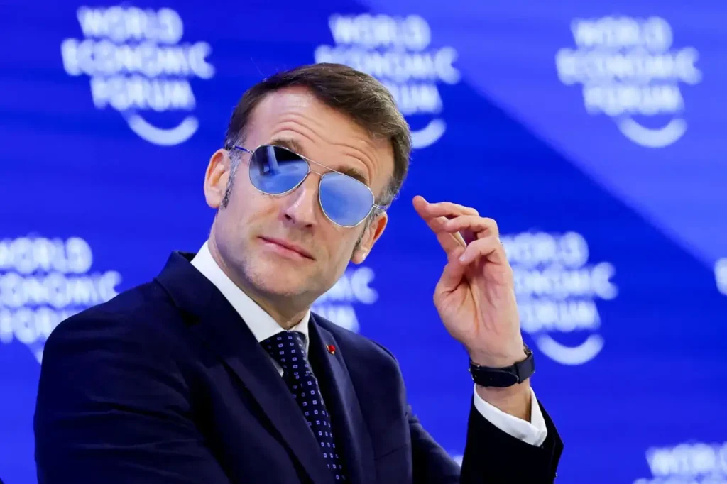 Macron discursa sobre expansão nuclear e proteção militar europeia no Fórum de Davos 2026