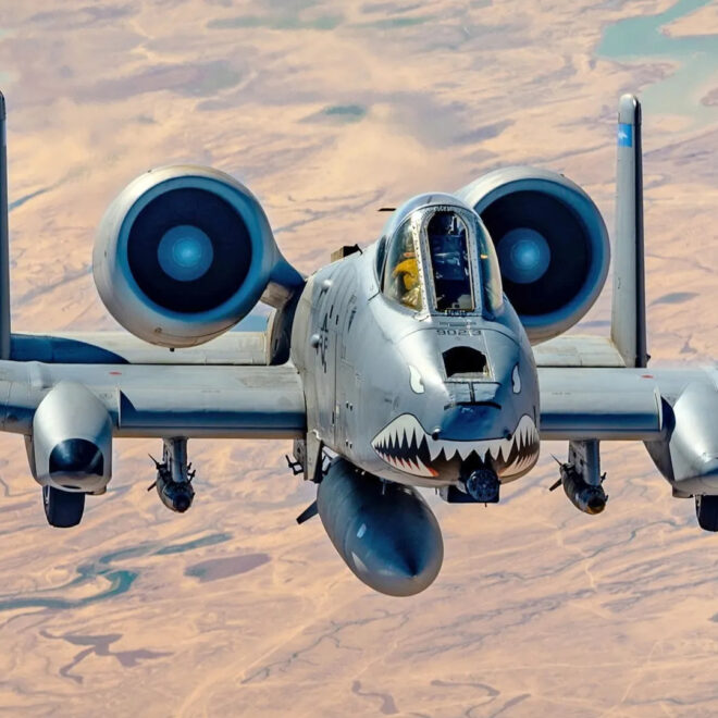A Força Aérea dos EUA tentou aposentá-lo mais de dez vezes – agora o A-10 caça navios iranianos