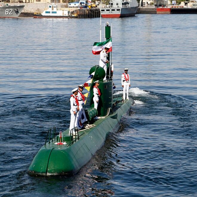 Mini submarinos iranianos da classe Ghadir ameaçam navegação no Golfo Pérsico