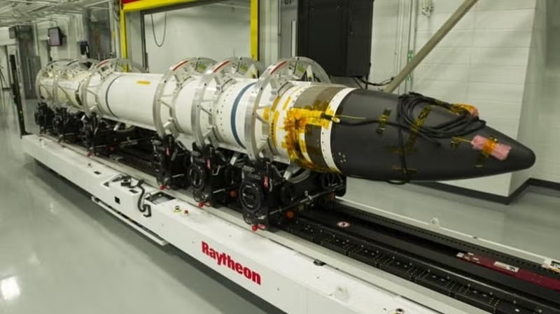 Míssil interceptador SM-3 da Raytheon.