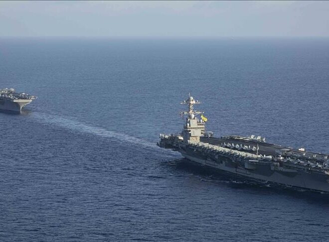 Estados Unidos Posicionam Três Porta-Aviões no Oriente Médio em Demonstração de Força