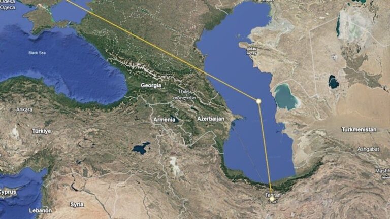 Ucrânia ataca navios que levavam armas entre Irã e Rússia; Irã promete revidar