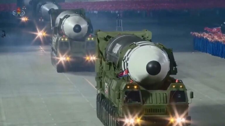 Rússia recebe da Coreia do Norte o Hwasong-11C, míssil com ogiva de 2,5 toneladas, diz inteligência ucraniana