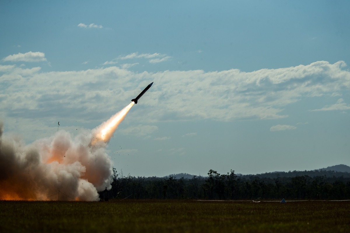 EUA negociam licença para a Ucrânia fabricar mísseis Patriot 2 Disparo de um míssil Patriot em exercício na Austrália, em 2021. Imagem ilustrativa de arquivo: Lance Cpl. Alyssa Chuluda / U