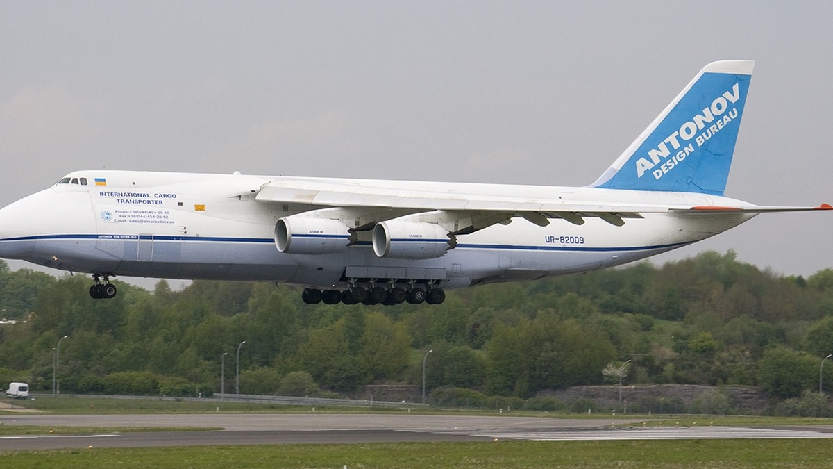 Alemanha atribui à Rússia ataque com drone explosivo a aeroporto na Saxônia 1 Imagem: Peter Bakema/Wikimedia Commons (foto de arquivo, sem relação direta com o incidente)